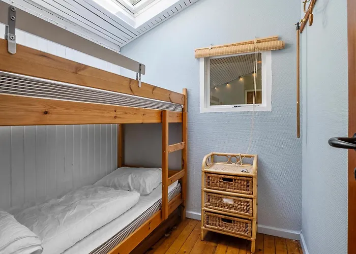 Vakantiehuis Three-bedroom In *